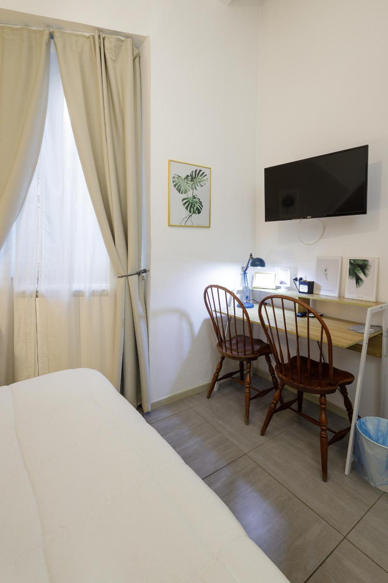 Civico13 Bed and Breakfast Νάπολη Εξωτερικό φωτογραφία